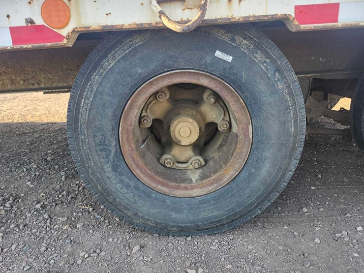 1975-axle-24ft-image-6