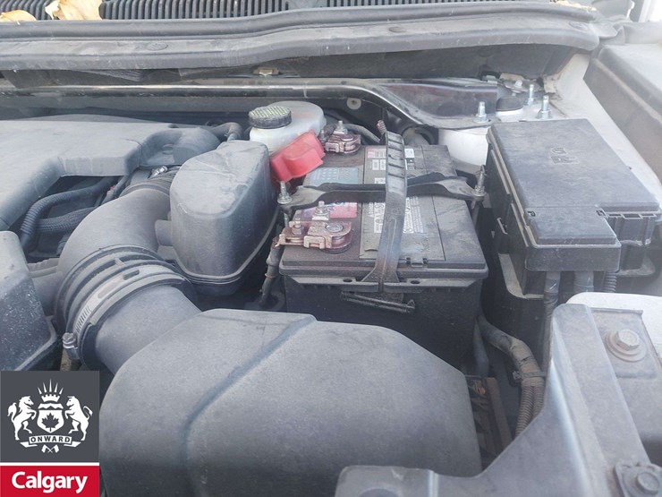 2017-ford-explorer-image-17