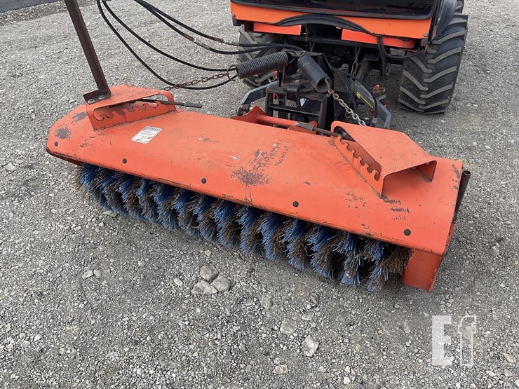 2007-kubota-f3680-image-9