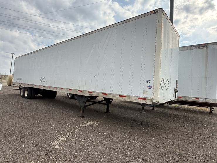 2006-utility-53'-image-1