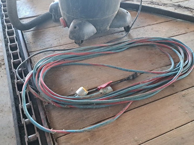 #111-•-shopvac-and-cord-image-2