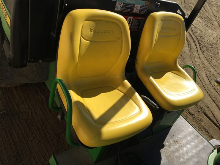 2012-john-deere-gator-image-7
