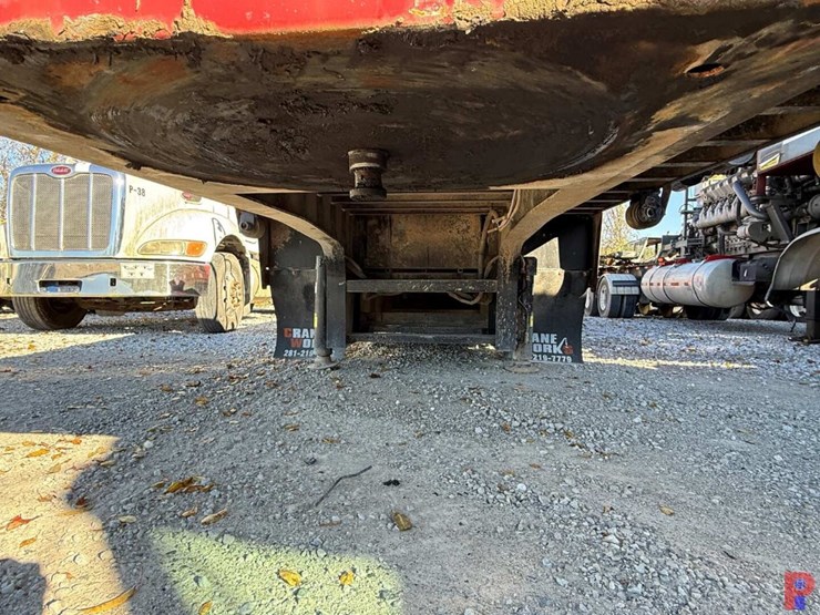 2015-john-deere-4045hf285-image-5