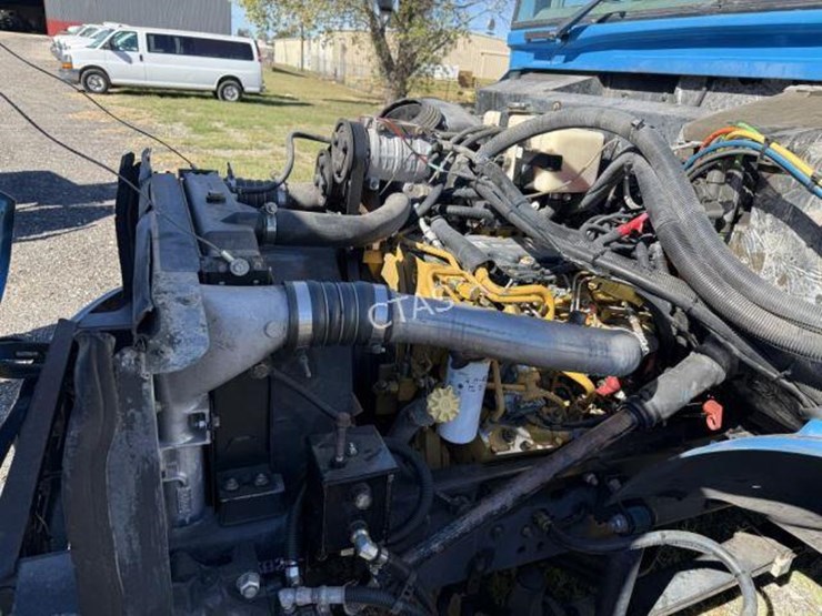 2008-caterpillar-c7-image-23