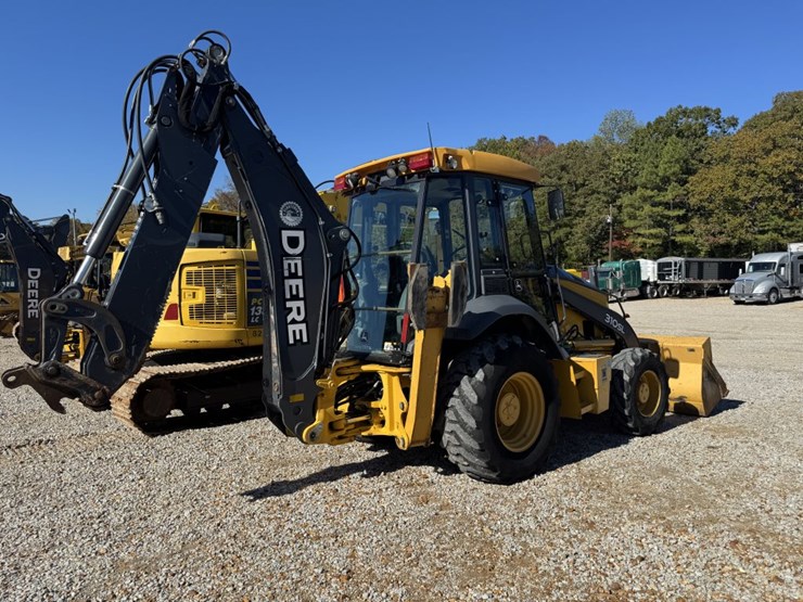 2017-deere-310sl-image-5