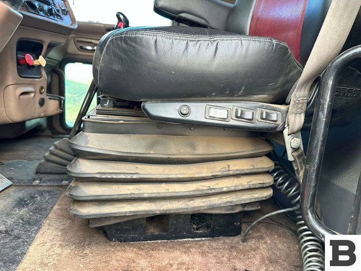 2008-peterbilt-386-image-81