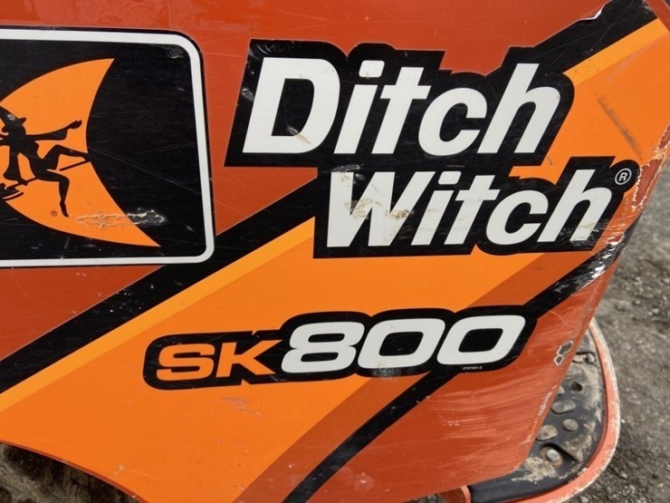 2021-ditch-witch-sk800-image-32