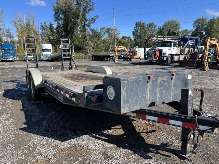 2008-pj-trailers-ch202-t/a-equipment-trailer-image-2