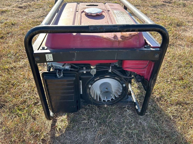 honda-em-6500-sx-generator-image-4