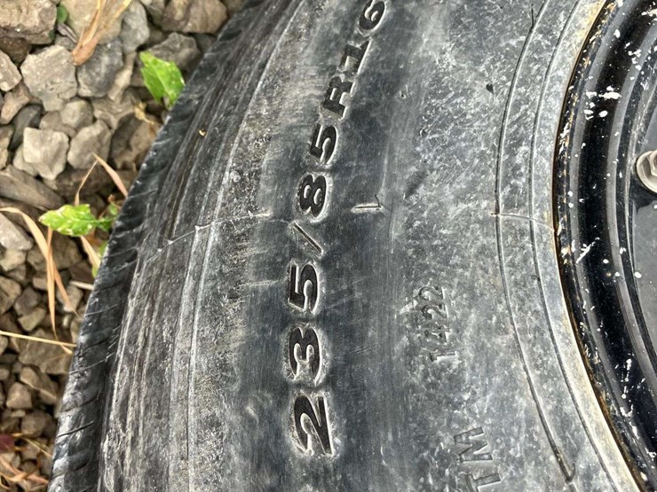 lamar-40'-gooseneck-trailer-image-17