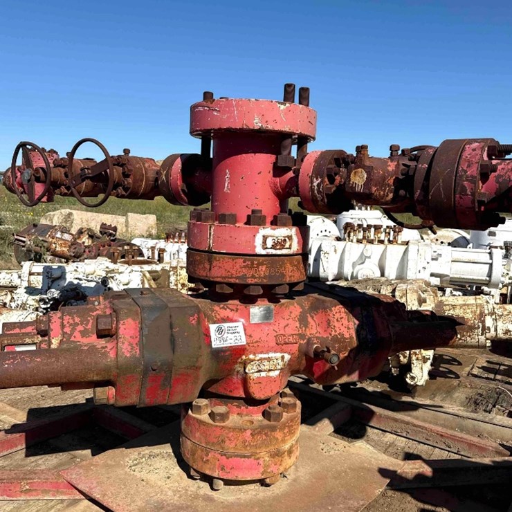 T3 BOP 11" W/Spool a& 4 Valves