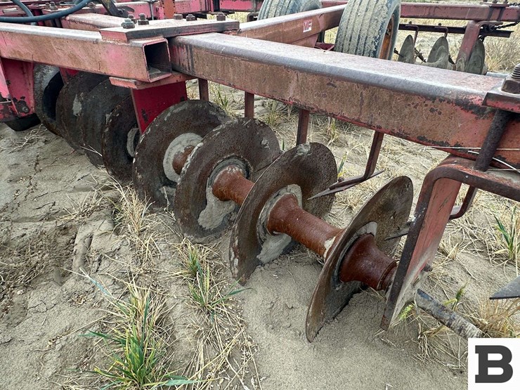 massey-ferguson-720-image-13