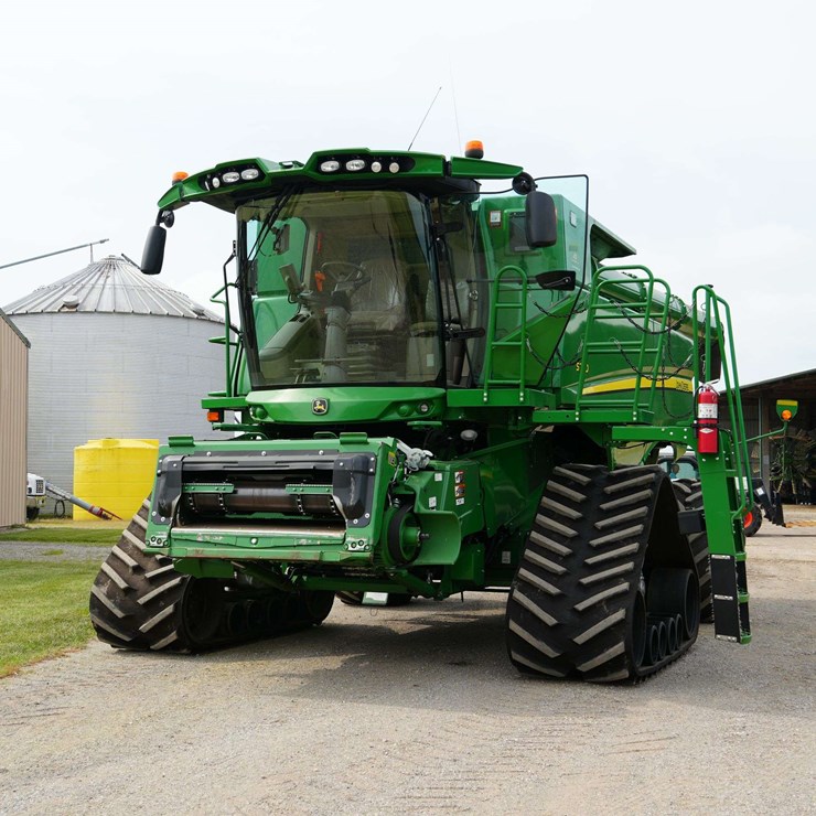 JOHN DEERE S780