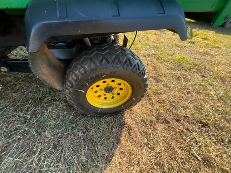 john-deere-gator-hpx-image-5