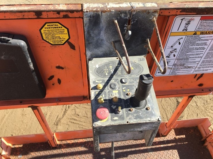 2025-jlg-4069le-image-7