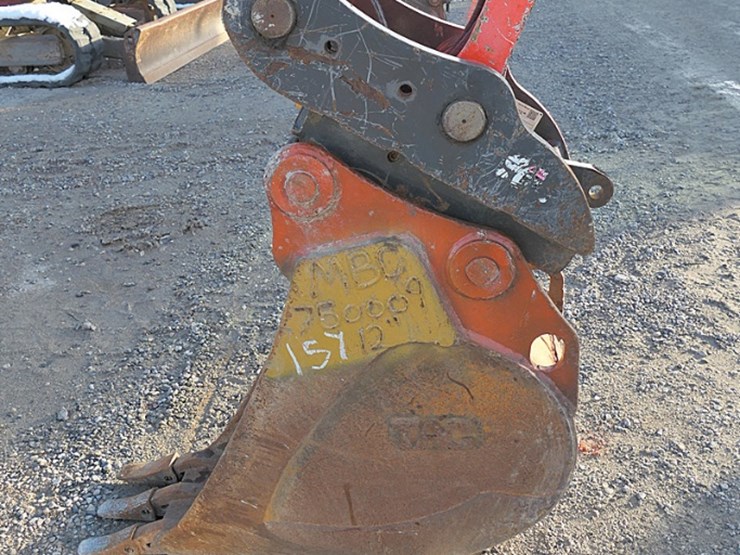 2017-kubota-kx080-image-3