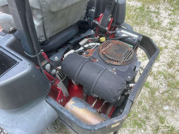 toro-zero-turn-lawn-mower-image-8