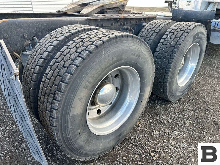 1999-kenworth-t800-image-55