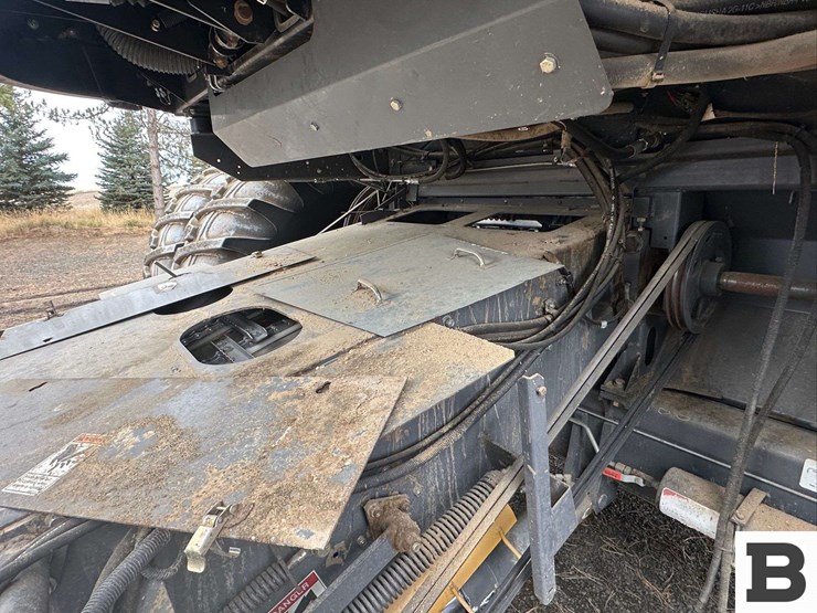 2008-gleaner-r75-image-15