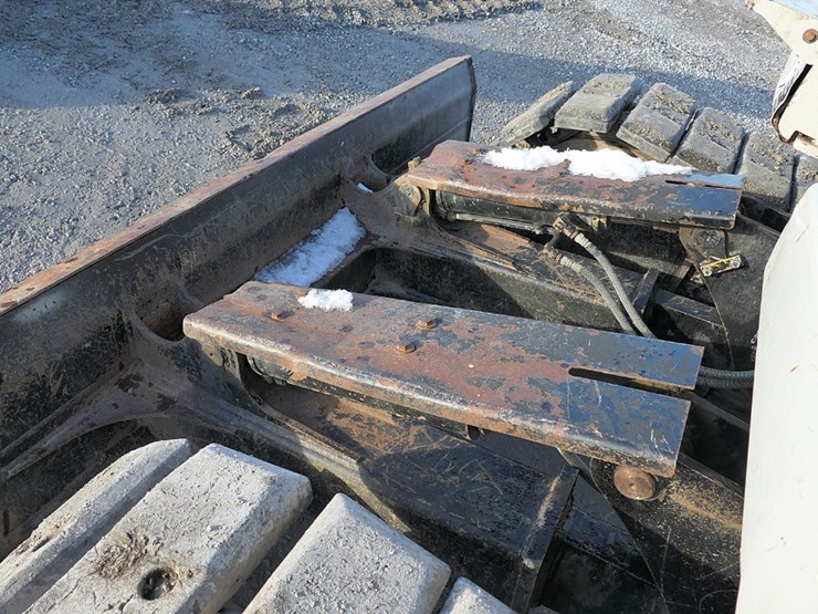 2010-link-belt-135a-hydraulic-excavator,-sn:hex7136,-erops,-qt-24''-bucket,-image-15