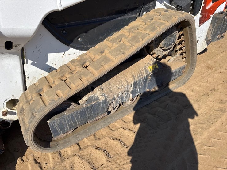 2021-bobcat-t66-image-9