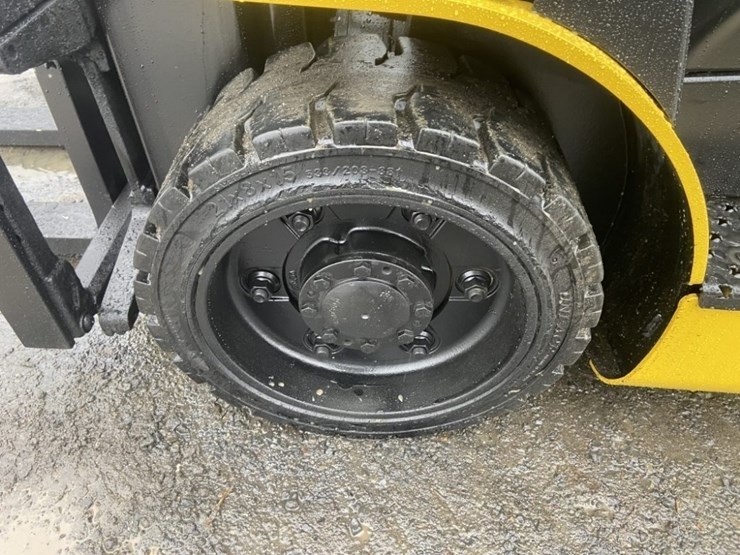 yale-50vx-forklift-image-21