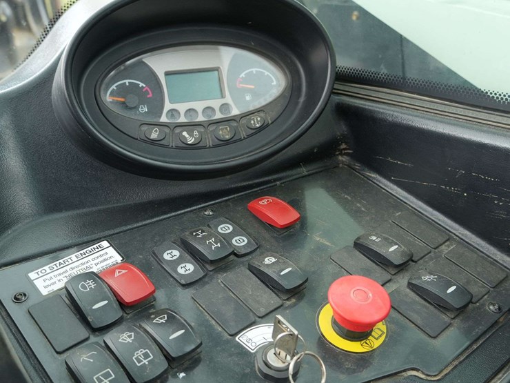 2017-bobcat-v519-image-26