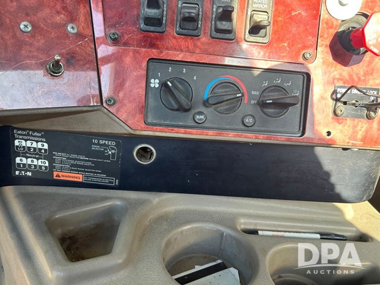 2004-international-9200i-image-48