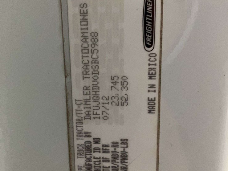 2013-freightliner-cascadia-image-108