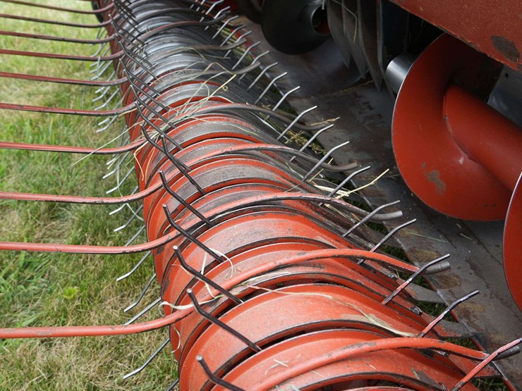 hesston-4590-image-24