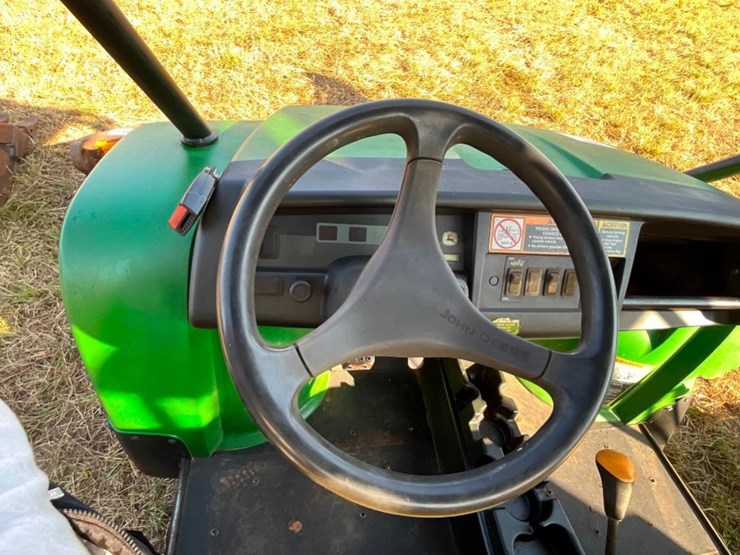 john-deere-gator-hpx-image-15