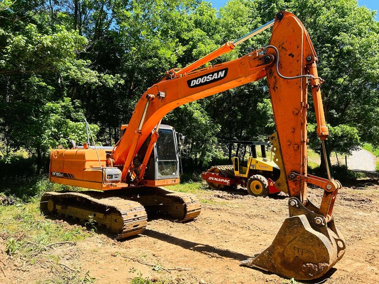 2010-doosan-dx180-lc-image-4