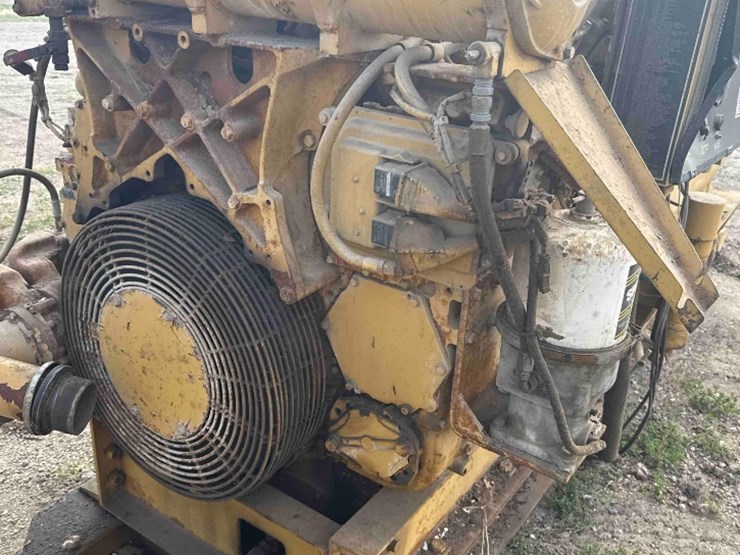 2001-caterpillar-3508-image-11