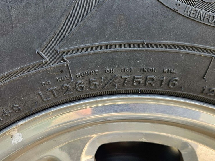 2002-chevrolet-2500hd-image-32