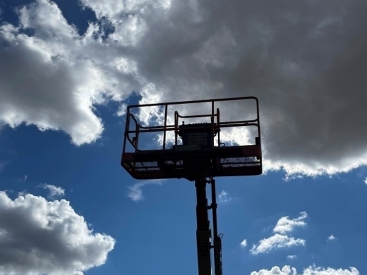 2006-jlg-600s-image-5