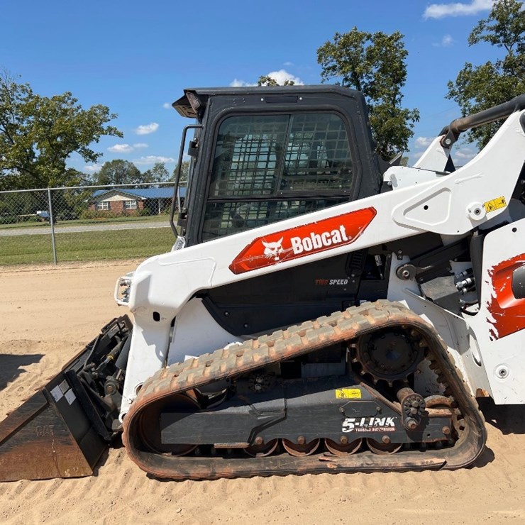 2023 BOBCAT T66