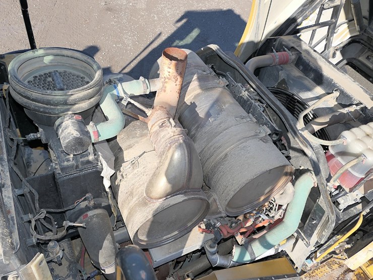 2014-caterpillar-972m-image-33