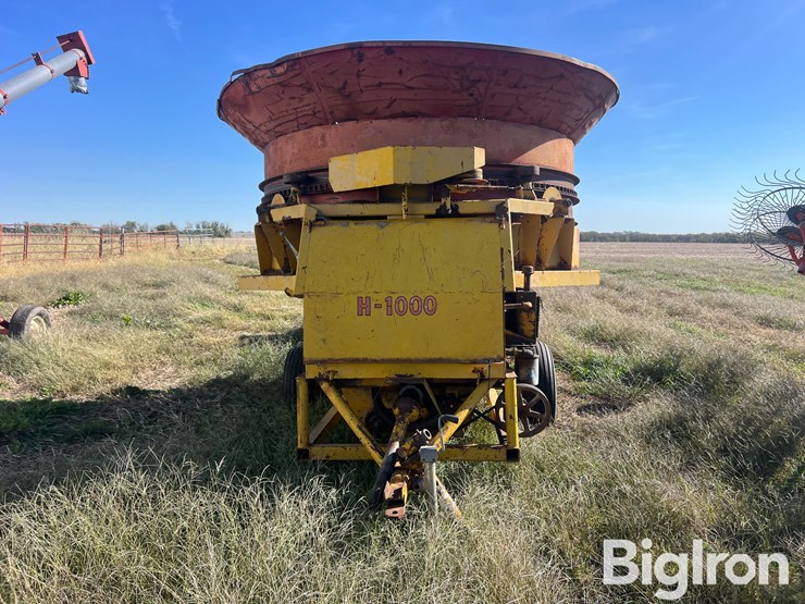 haybuster-h1000-image-2