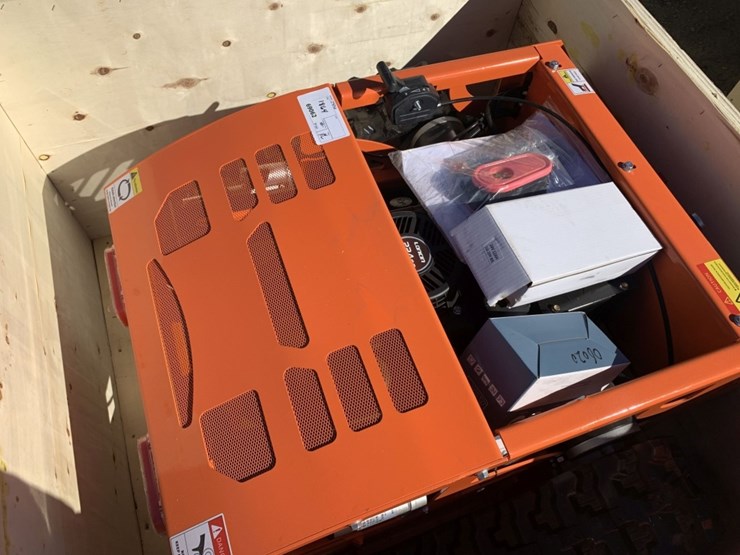 unused-2025-remote-control-lawn-mower,-image-5