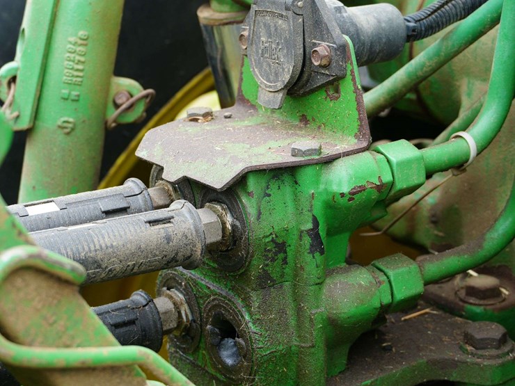 1994-john-deere-7200-image-19