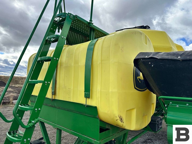 john-deere-1910-image-29