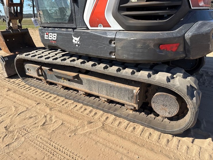 2024-bobcat-e88-image-9