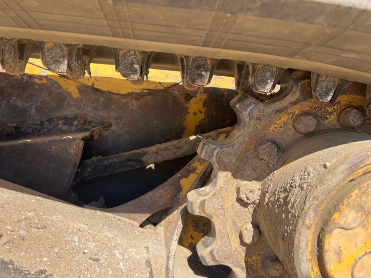 2016-caterpillar-259d-image-14