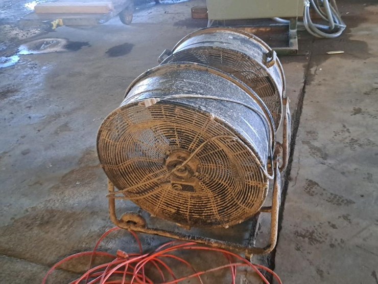 #303-•-2-fans-and-cord-image-7