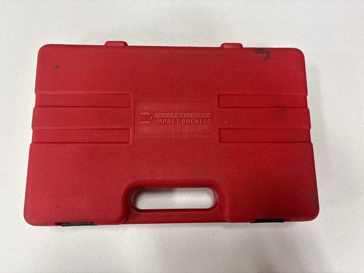 assorted-tools-set-image-2