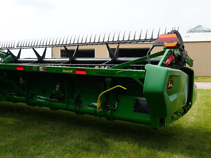 2023-john-deere-rd40f-image-4