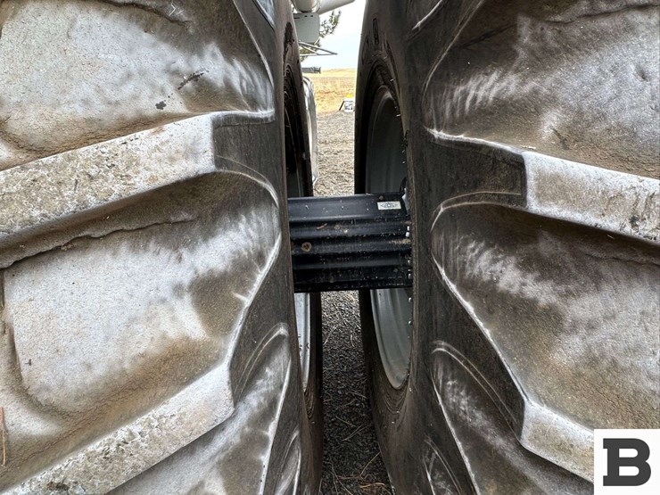 2008-gleaner-r75-image-19