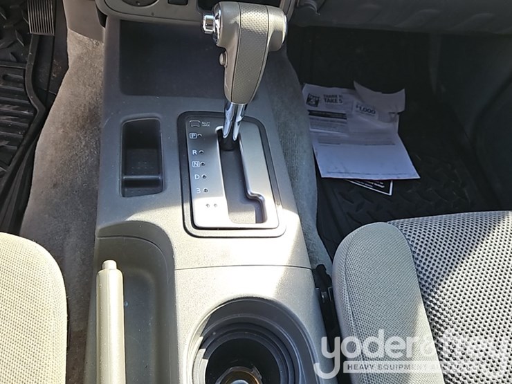 2016-nissan-frontier-image-25