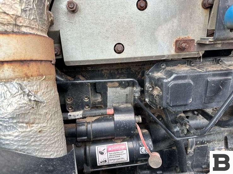 2008-massey-ferguson-8480-image-64