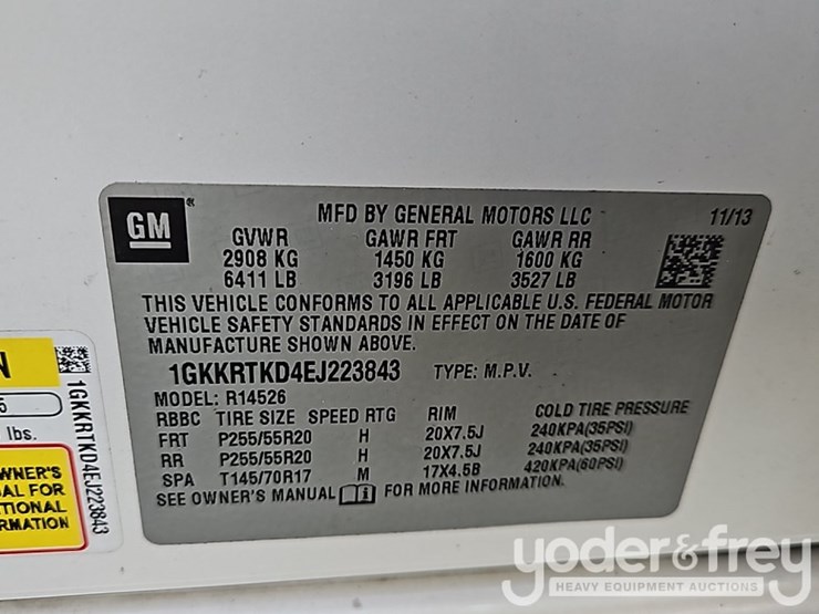 2014-gmc-acadia-image-34